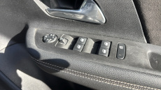 Vauxhall Mokka 100kW Ultimate 50kWh 5dr Auto Electric Hatchback